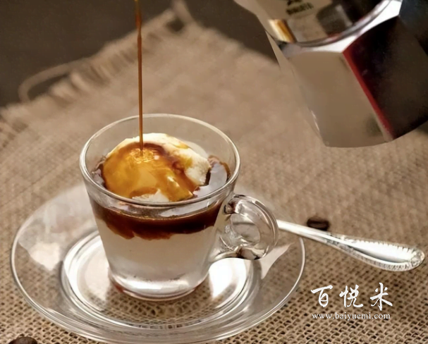 面對(duì)五花八門的咖啡怎么選?美式喝膩了,不如試試這幾款花式咖啡